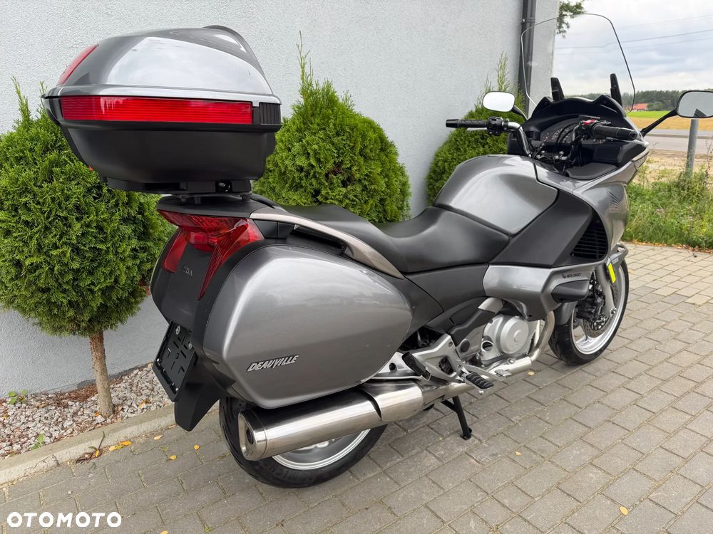 Honda NTV - 4