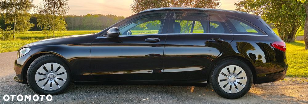 Mercedes-Benz Klasa C 200 (BlueTEC) d 7G-TRONIC Exclusive - 4