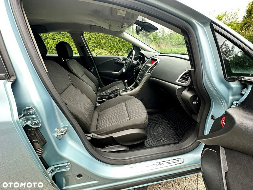 Opel Astra - 8