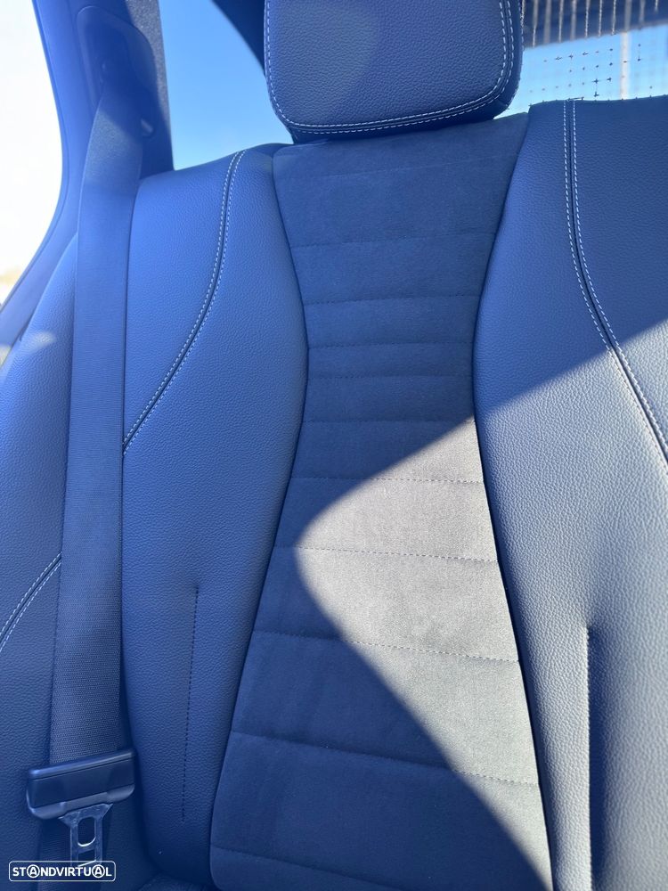 Mercedes-Benz E 300 de AMG Line - 43