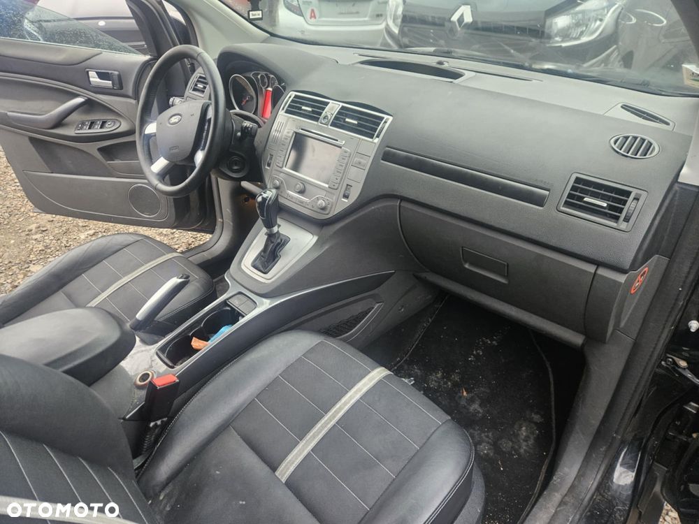 Ford Kuga 2.0 TDCi 4x4 Titanium - 19