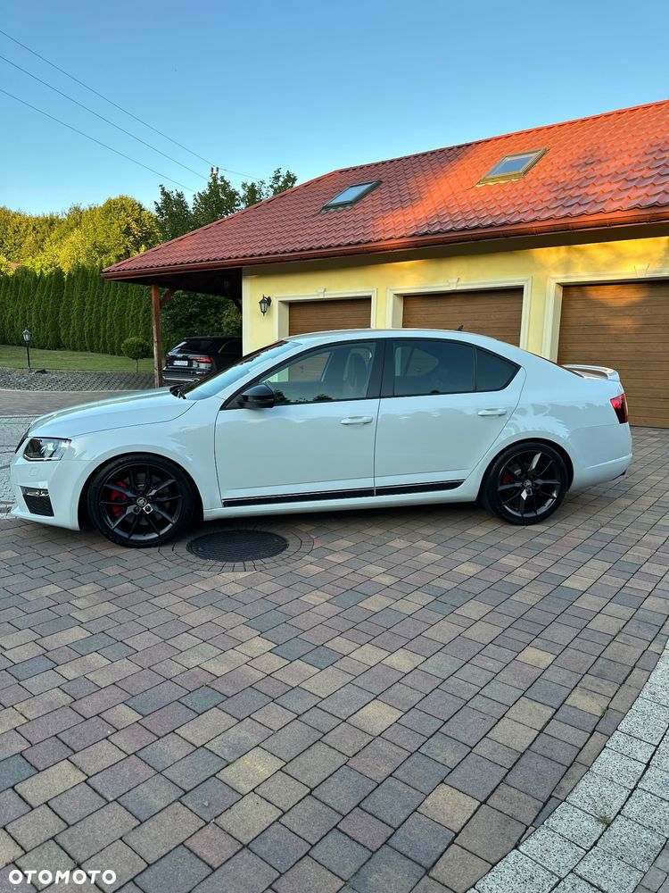 Skoda Octavia 2.0 TSI RS DSG - 18