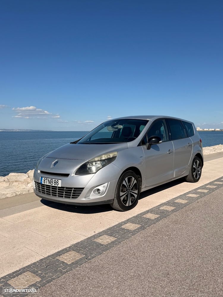 Renault Grand Scénic - 2