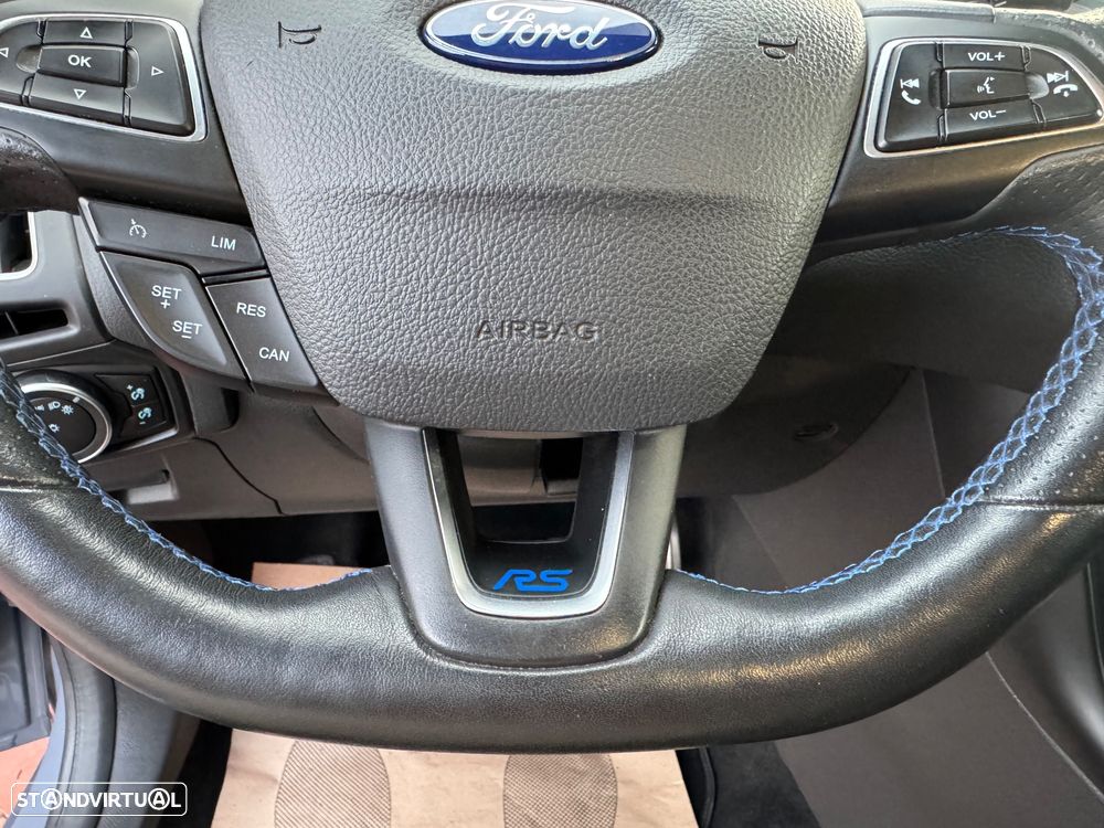 Ford Focus 2.3 EcoBoost RS - 13