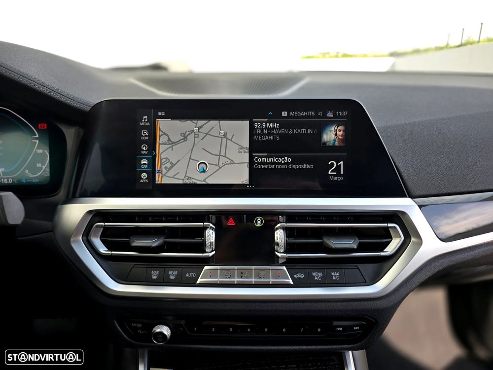 BMW 330 e Pack M Auto - 23