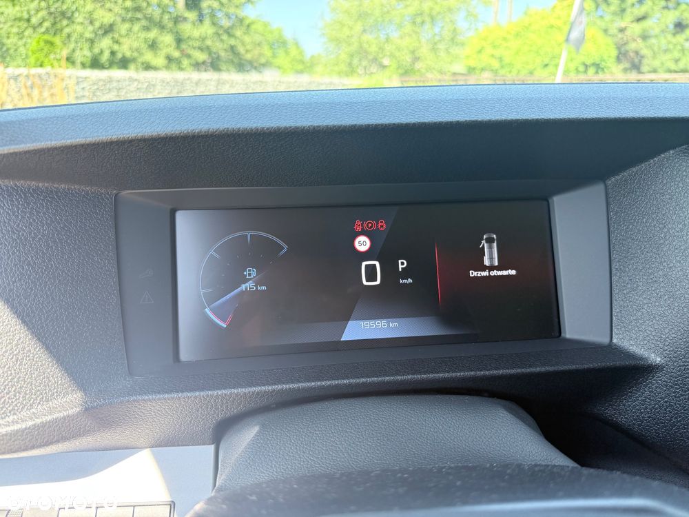 Peugeot Traveller 2.0 BlueHDi Long Business EAT8 - 13