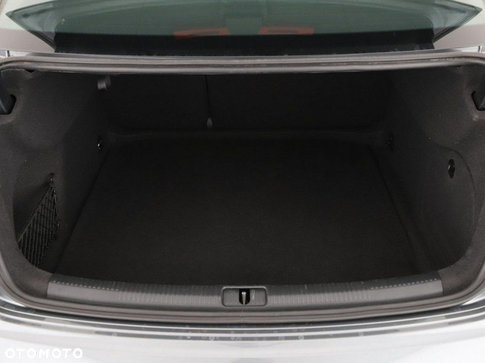 Audi A3 Limousine 30 TDI - 21
