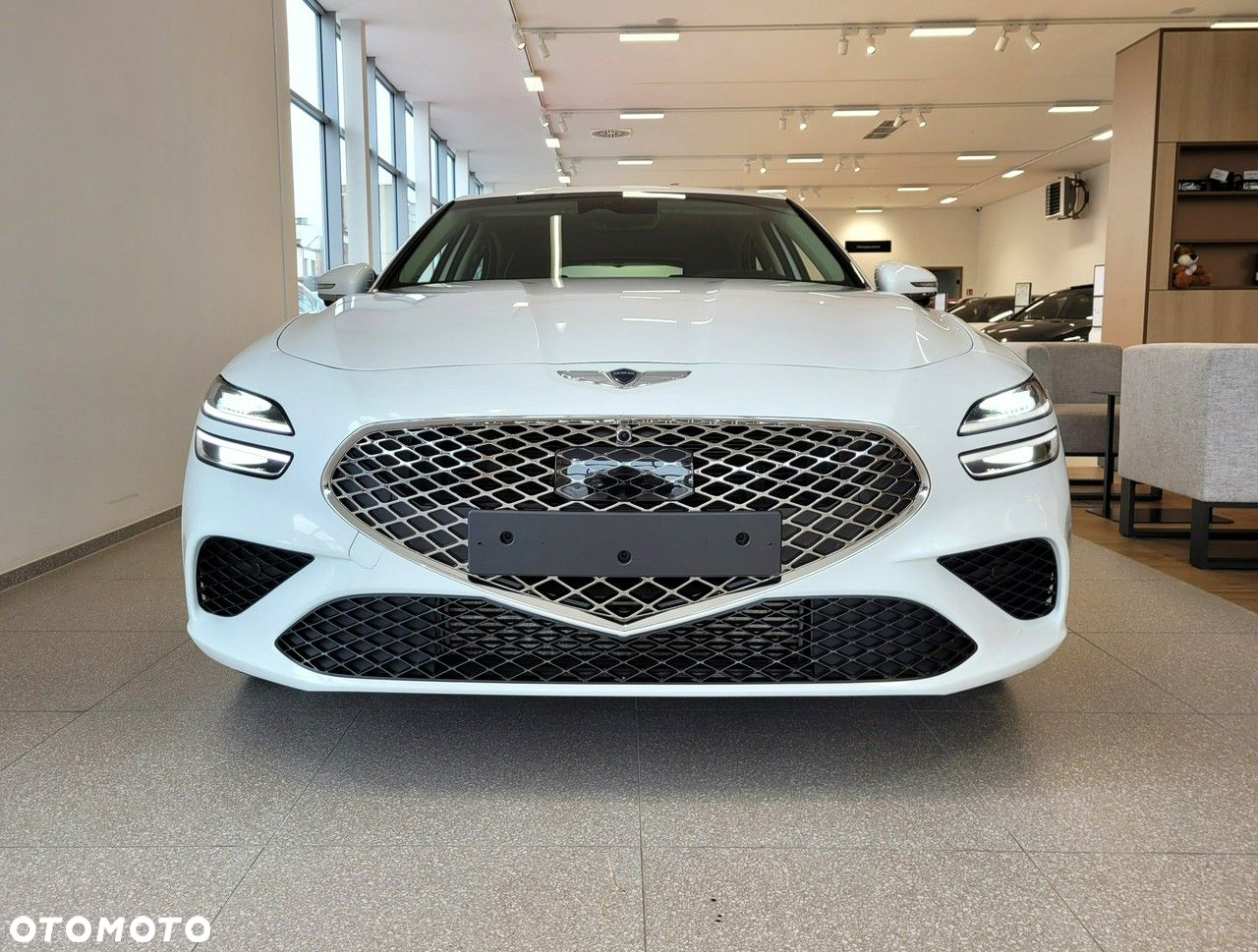 Genesis G70 - 10