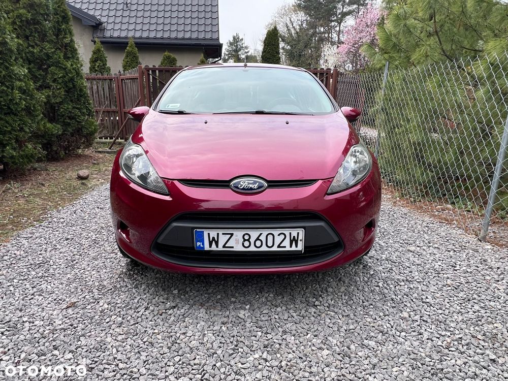 Ford Fiesta 1.25 Ambiente - 2