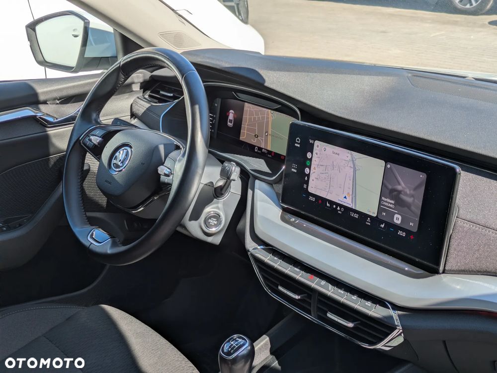 Skoda Octavia 1.5 TSI ACT Style - 35