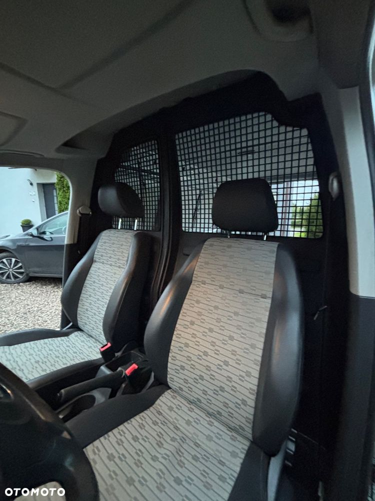 Volkswagen Caddy - 7