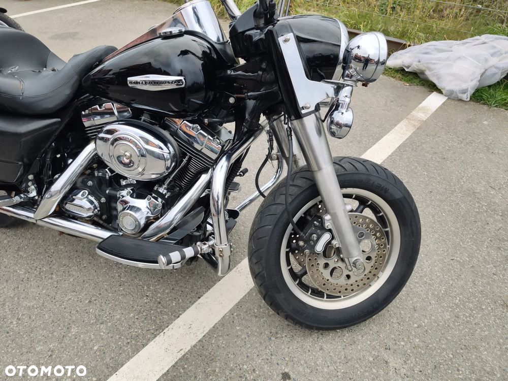 Harley-Davidson Touring Road King - 19