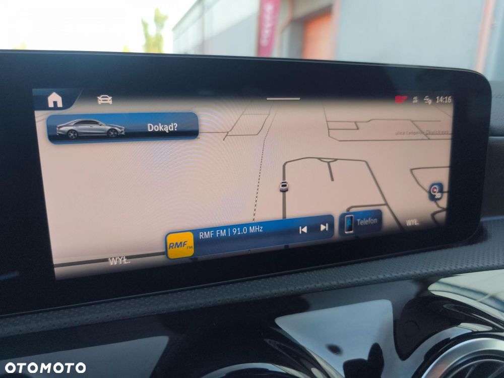 Mercedes-Benz CLA - 21