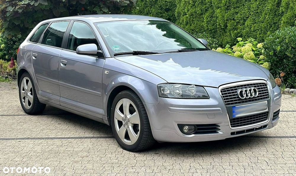Audi A3 Sportback 2005 photo 2