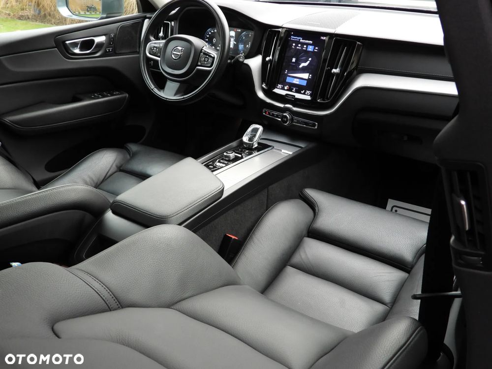 Volvo XC 60 B4 D Geartronic Inscription - 35