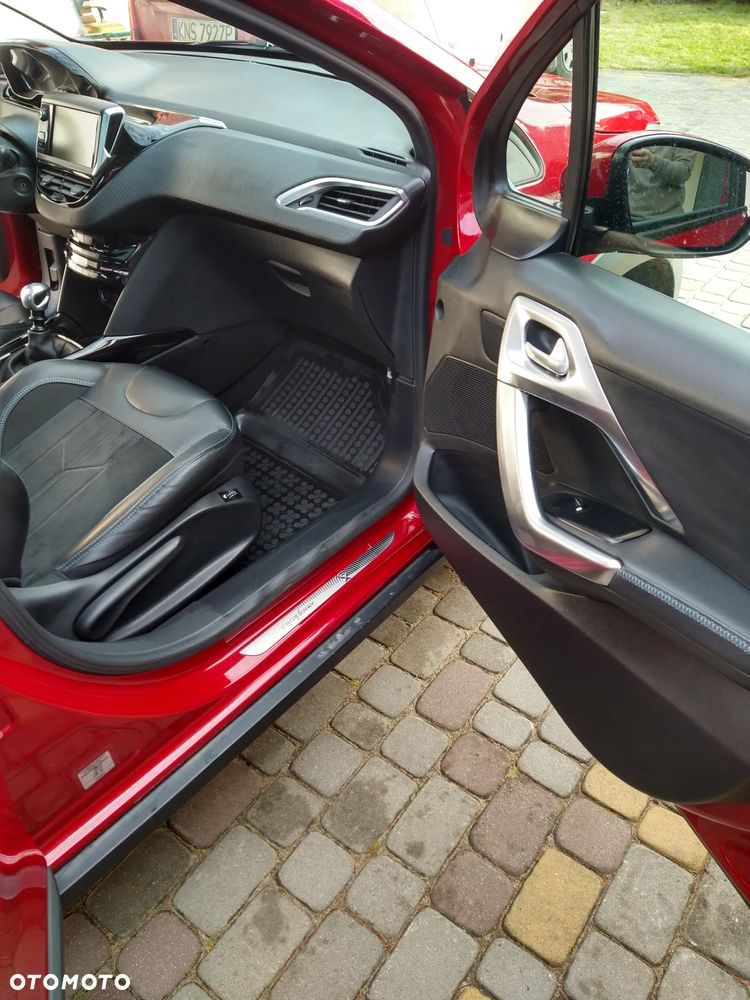 Peugeot 2008 1.2 Pure Tech GPF Crossway S&S - 8