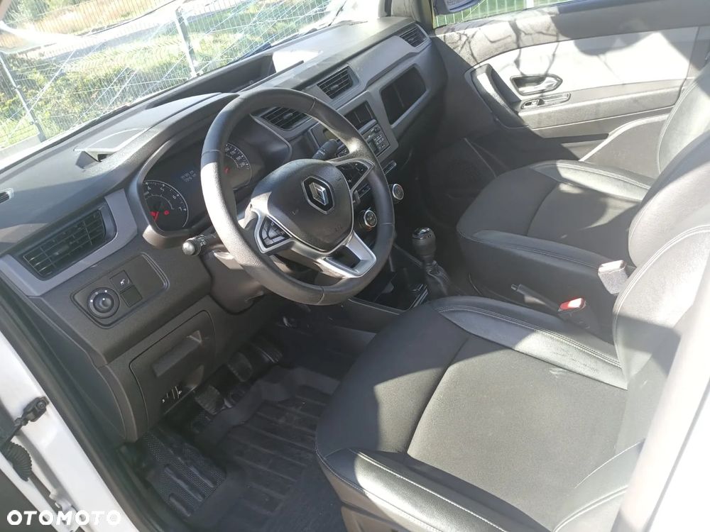 Renault EXPRESS - 12