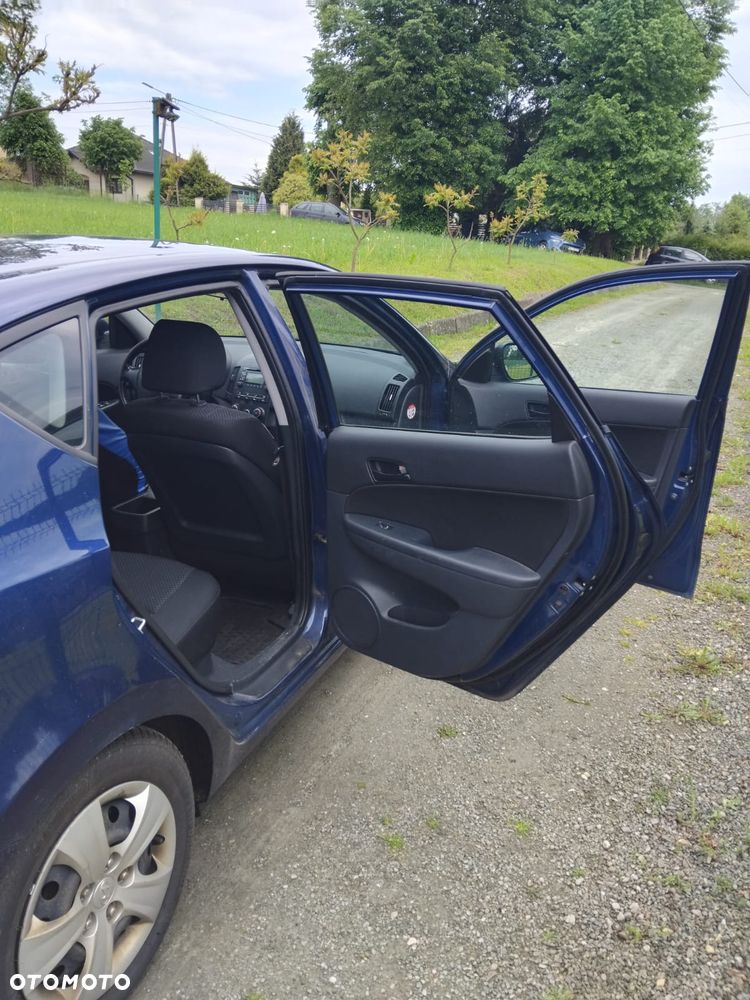 Hyundai i30 1.4 Classic - 8