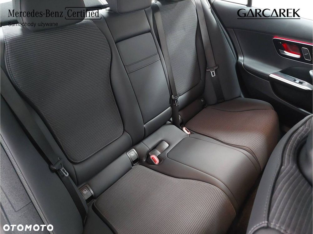 Mercedes-Benz Klasa C - 21