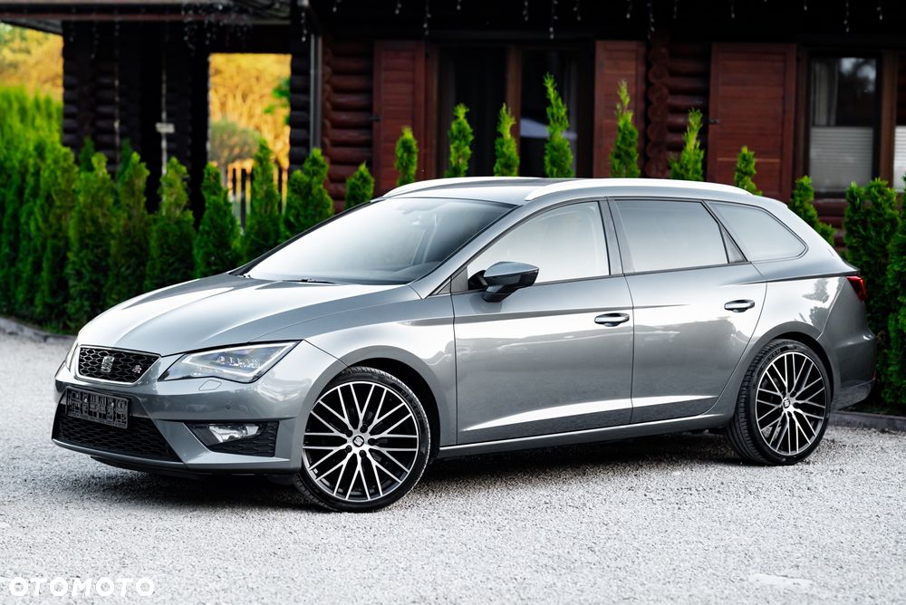 Seat Leon Sportstourer 2.0 TDI Start&Stop FR - 3