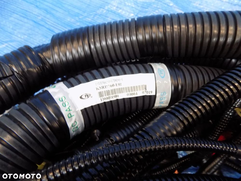 instalacja elektryczna wiązka ksr17760 1100058980 cnh new hollad case - 7