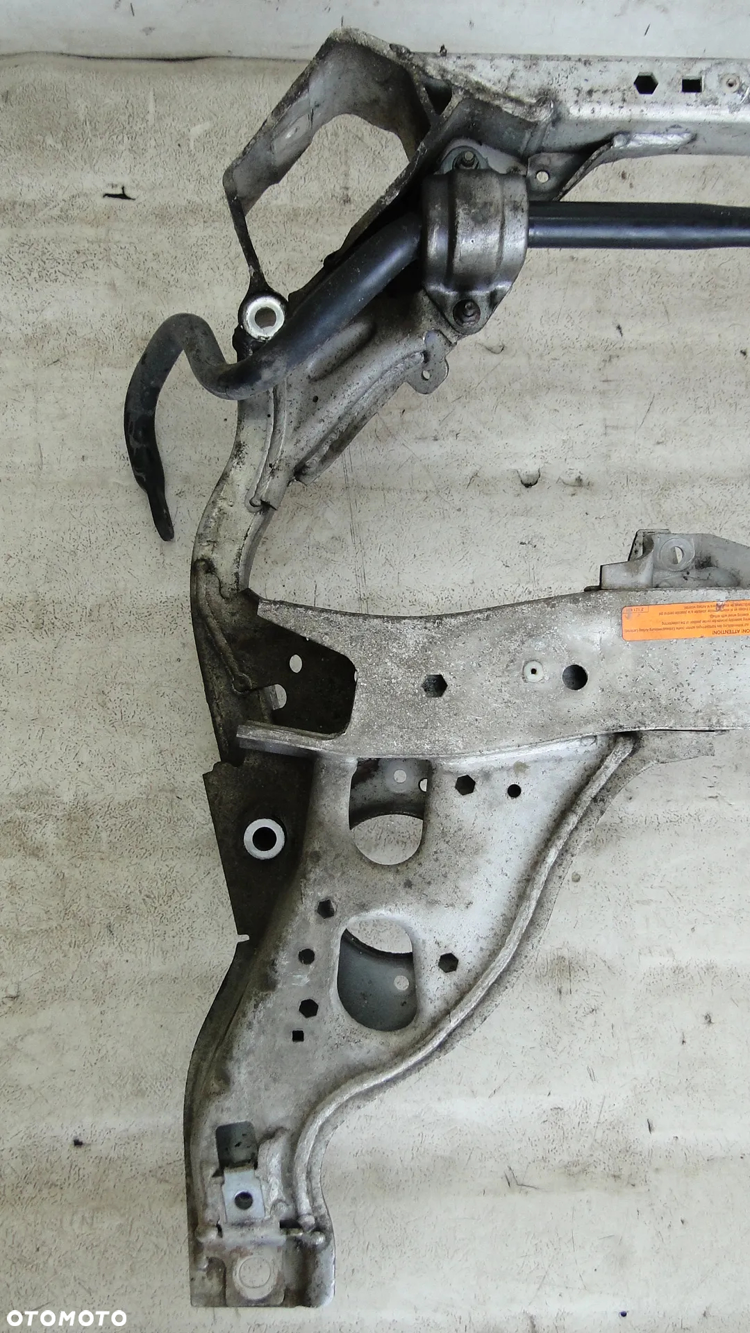 BMW 1 E87 E88 E82 E81 SANKI ŁAWA KOŁYSKA WÓZEK BELKA SILNIKA PRZÓD PRZEDNIA 2.0D - 9