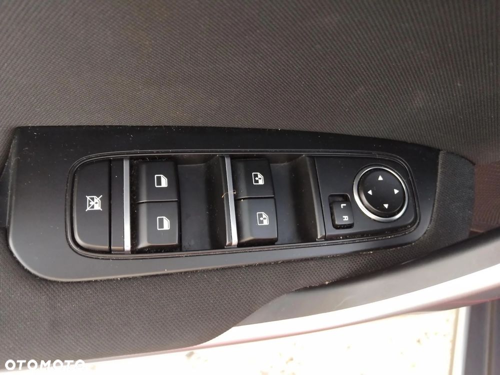 Kia XCeed 1.5 T-GDI M DCT - 16