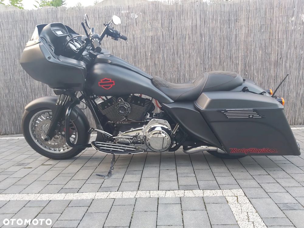 Harley-Davidson Touring Road Glide - 4