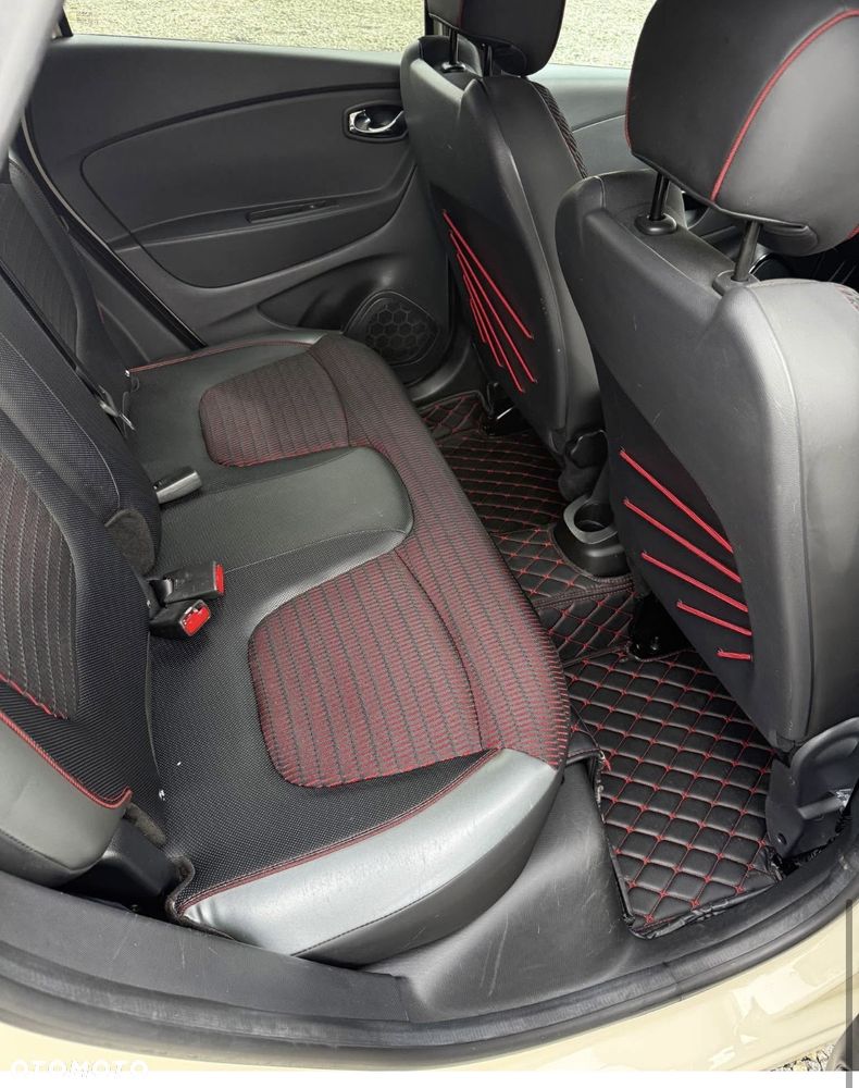 Renault Captur TCe 120 EDC Helly Hansen - 8