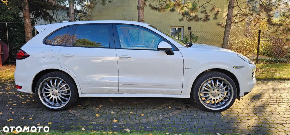 Porsche Cayenne Diesel Platinum Edition - 9