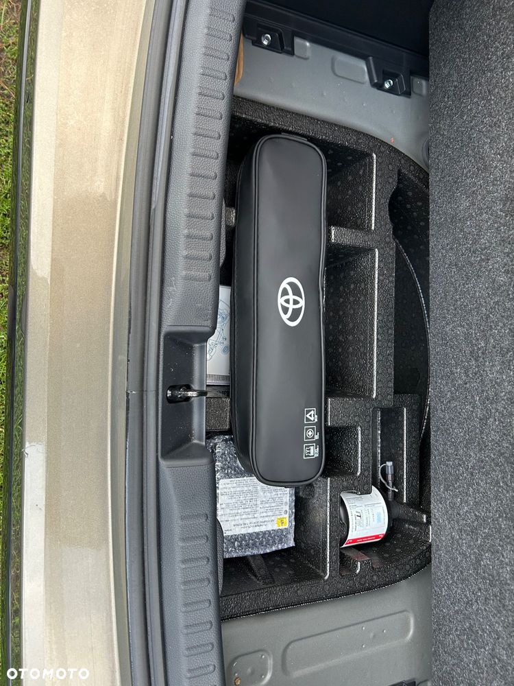 Toyota Yaris Hybrid 1.5 Active - 17