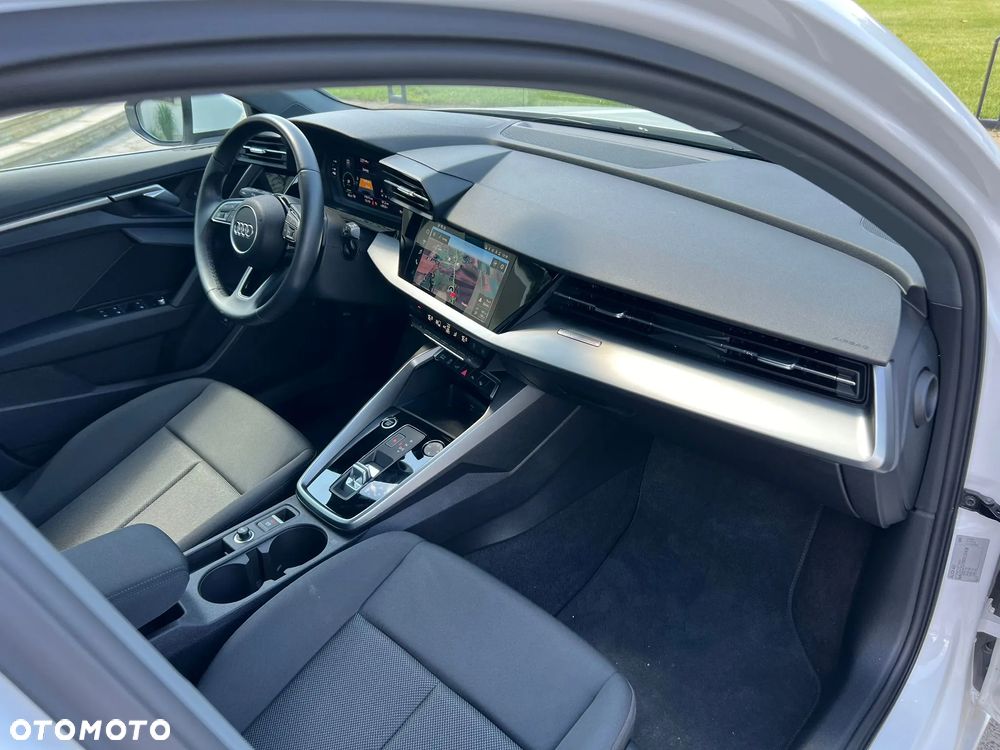 Audi A3 Sportback - 18