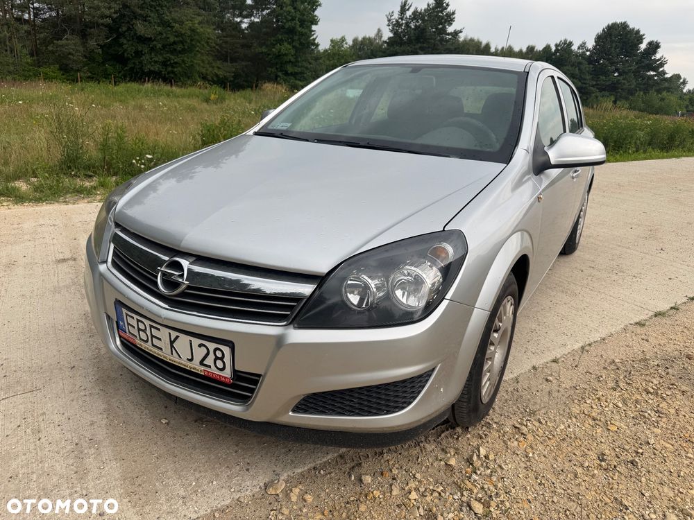 Opel Astra 1.6 Sport - 11