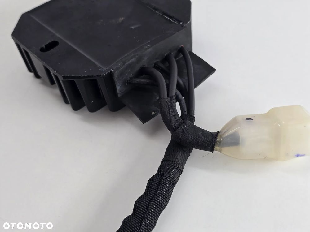 REGULATOR NAPIECIA  TRIUMPH SCRAMBLER 400 SPEED - 10