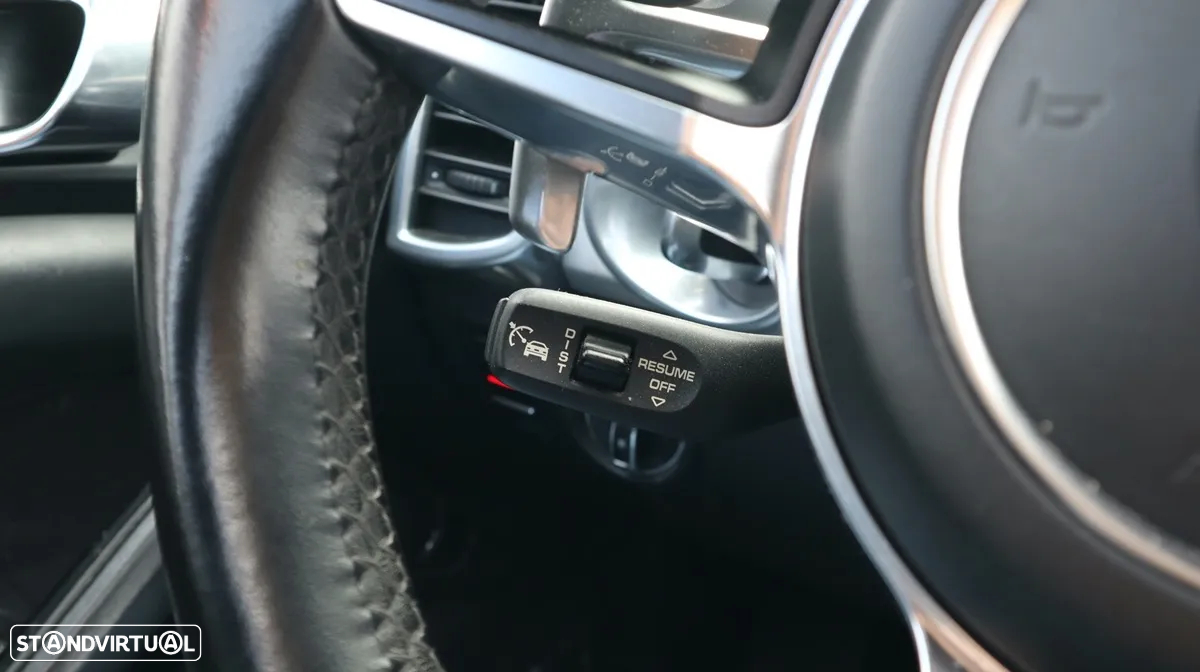 Porsche Cayenne S - 45