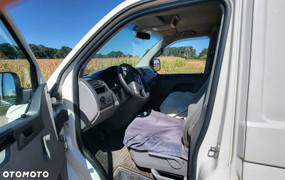 Volkswagen Transporter - 5