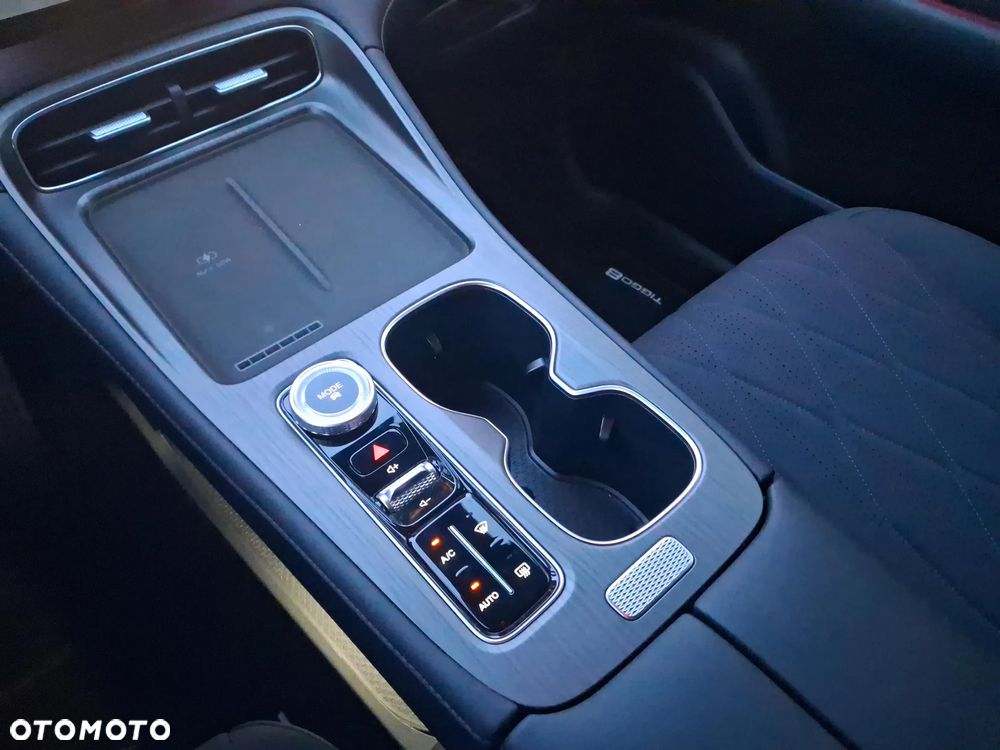 Chery Tiggo 8 1.6 T-GDI Prestige DCT - 14