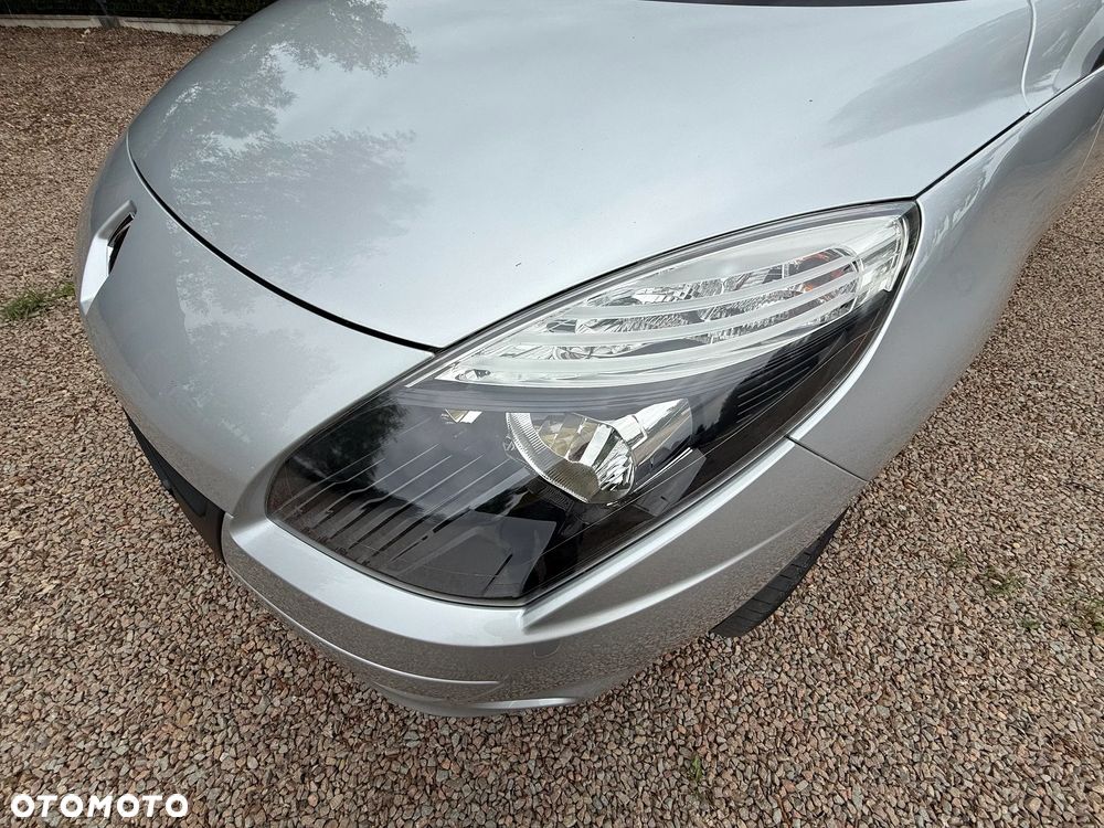 Renault Scenic 1.6 16V 110 Dynamique - 23
