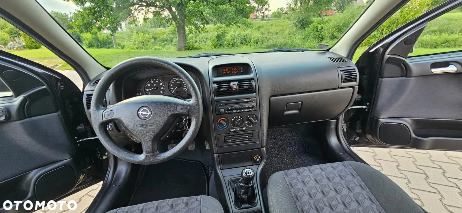 Opel Astra 1.6 Max - 23