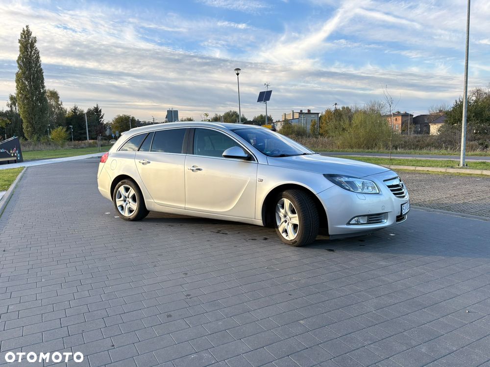 Opel Insignia - 8