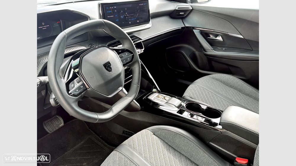 Peugeot e-2008 50 kWh Allure - 13