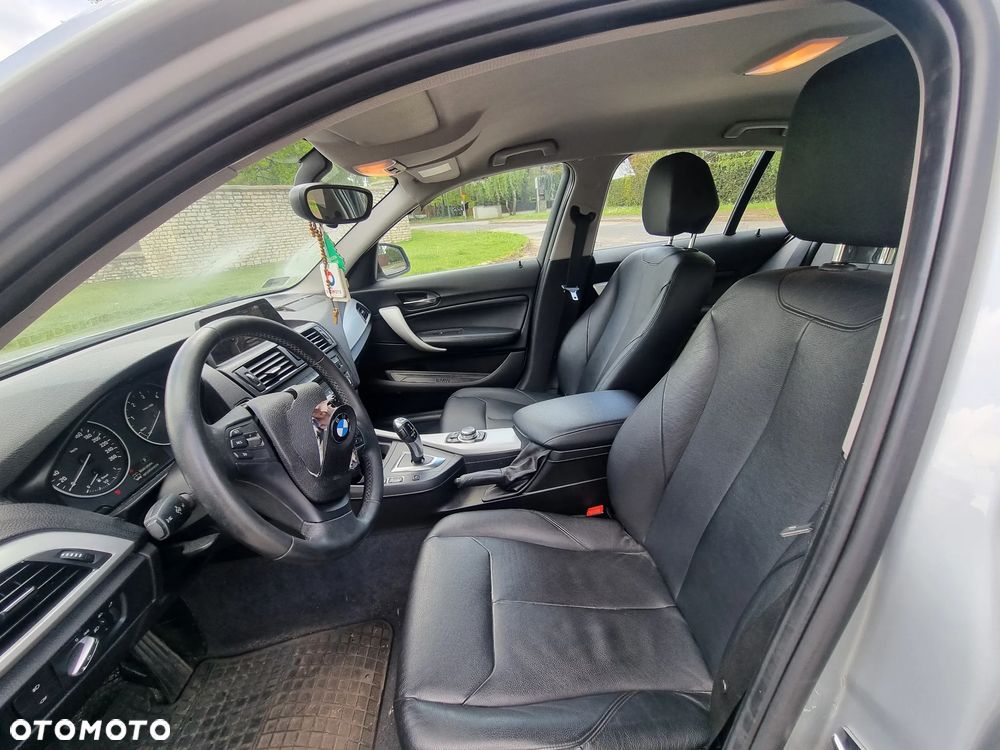 BMW Seria 1 118d Sport Line - 7