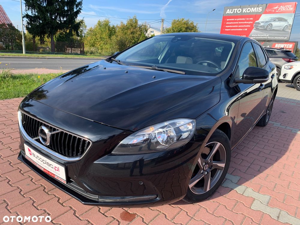 Volvo V40 T2 Momentum - 5