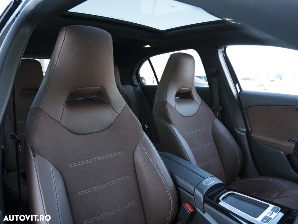 Mercedes-Benz A 250 - 18