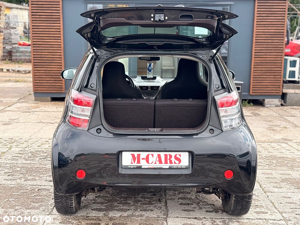 Toyota iQ 1.0 Sol - 23