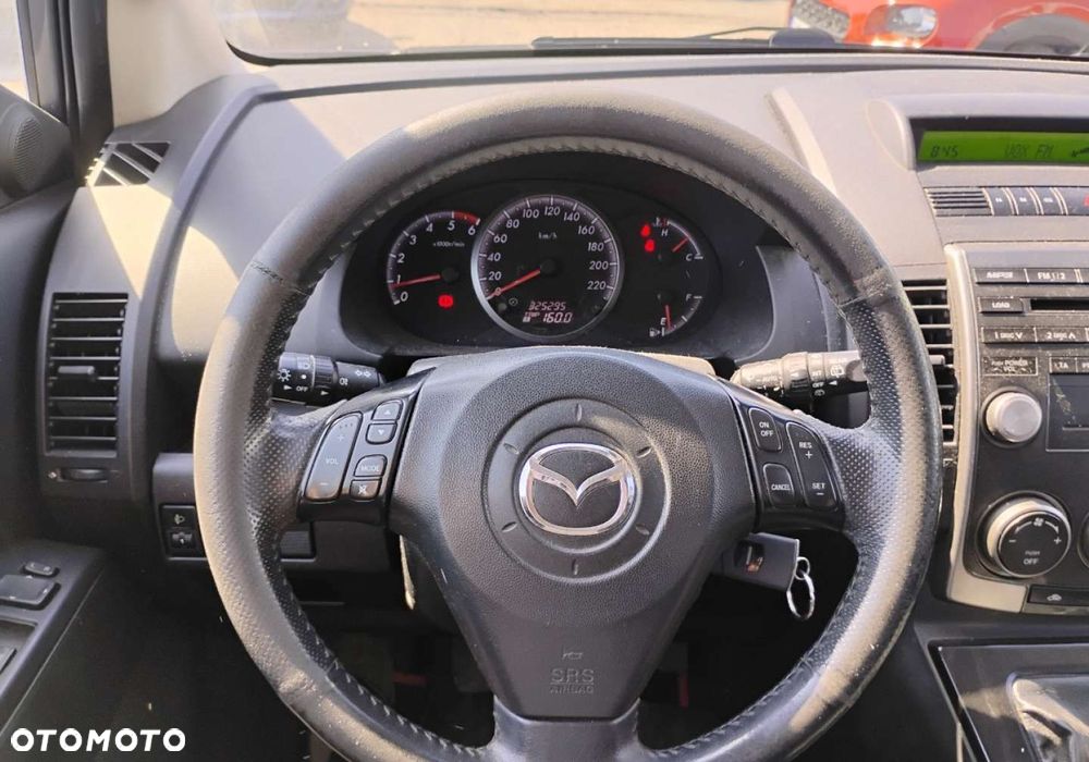 Mazda 5 - 13