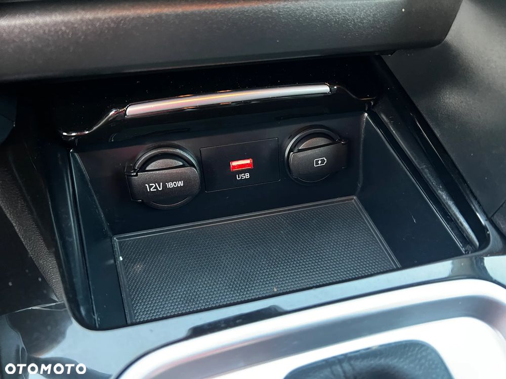 Kia XCeed 1.6 GDI PHEV L Business Line DCT - 26