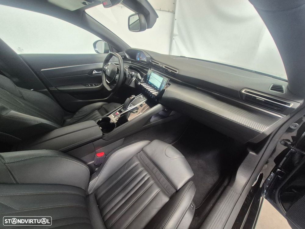 Peugeot 508 1.6 Hybrid Allure Pack e-EAT8 - 29