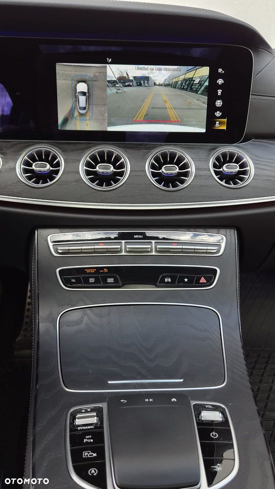 Mercedes-Benz Klasa E - 8