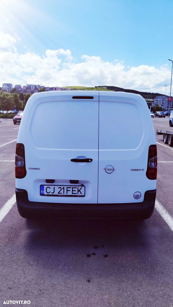 Opel Combo Cargo 1.5 CDTI 100 CP MT6 Start/Stop - 2
